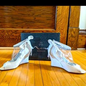 Nina’s bridal wedge shoes